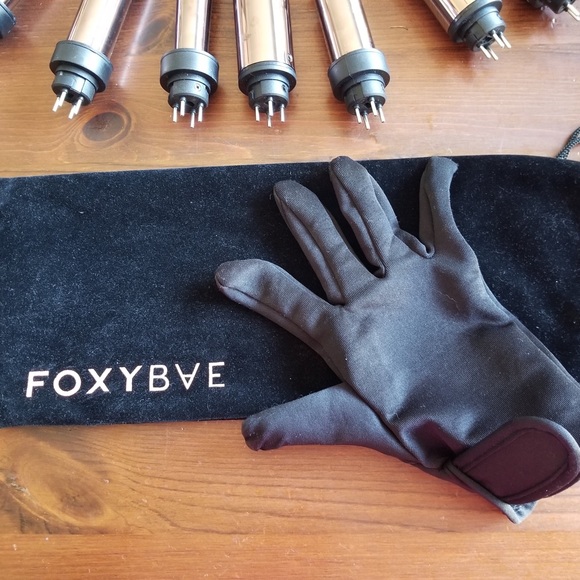 Foxybae rose gold titanium 7-in-1 curling rod - Picture 2 of 3